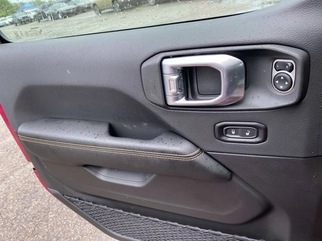 2026 Jeep JL Wrangler - Image 15 of 15