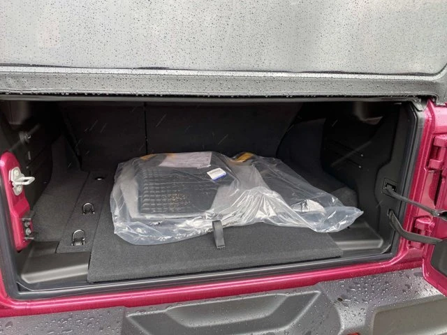 2026 Jeep JL Wrangler - Image 4 of 15