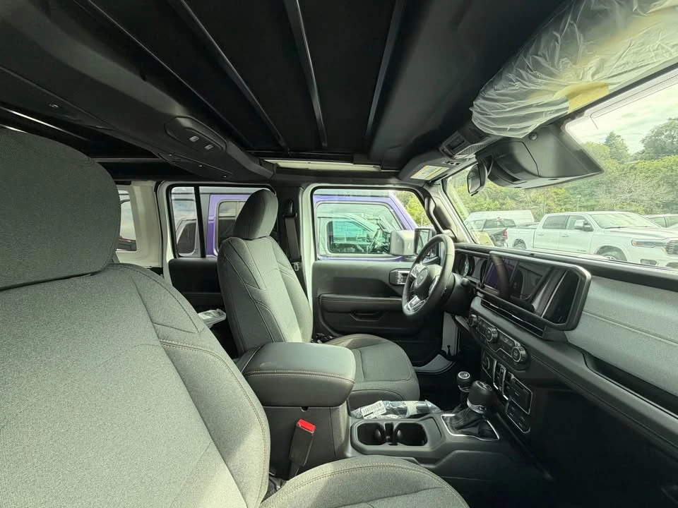 2026 Jeep JL Wrangler - Image 3 of 4