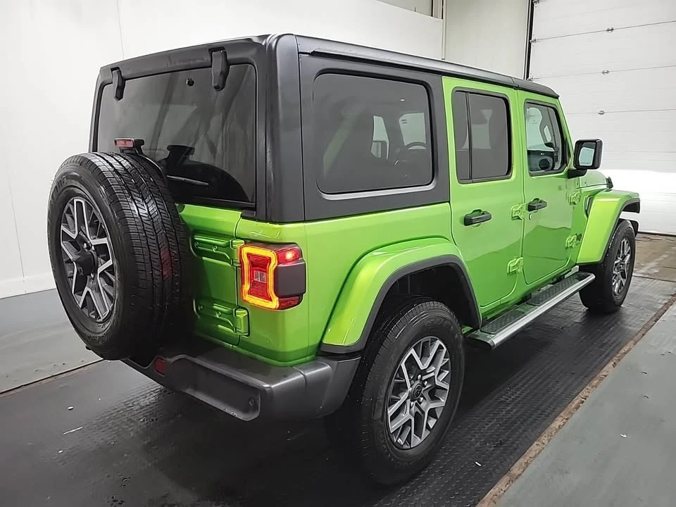 2026 Jeep JL Wrangler - Image 2 of 5