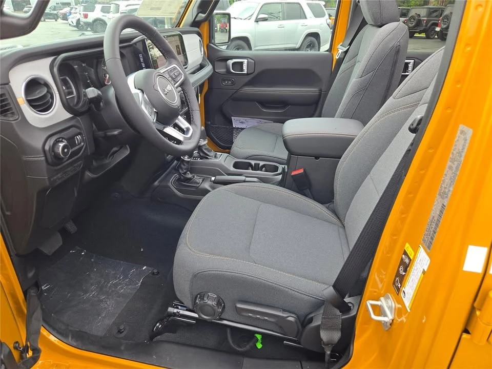 2026 Jeep JL Wrangler - Image 3 of 20