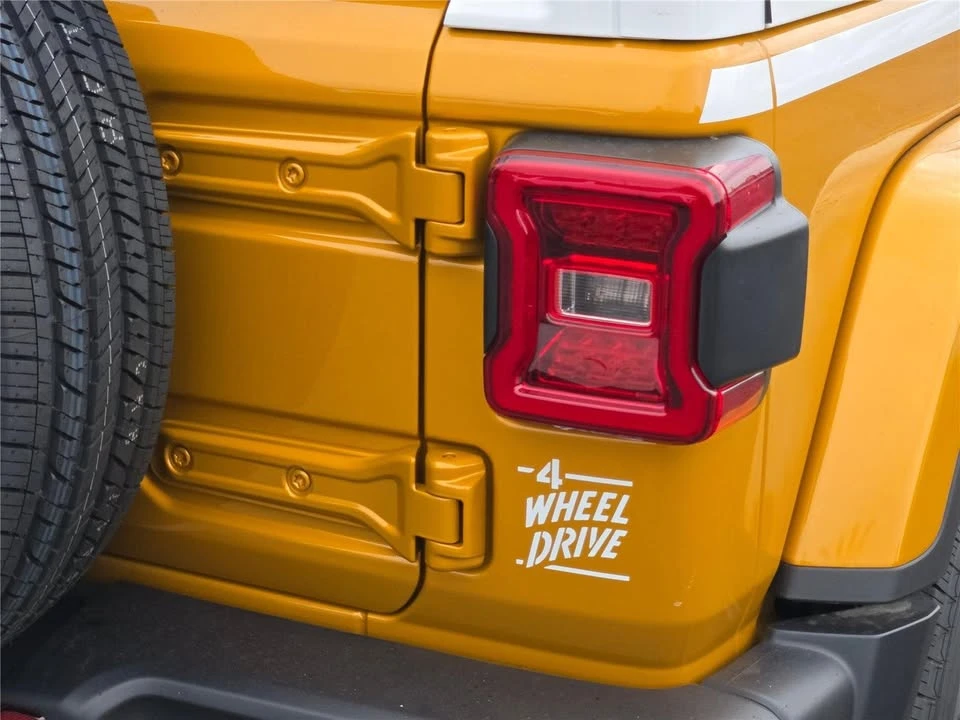 2026 Jeep JL Wrangler - Image 19 of 20