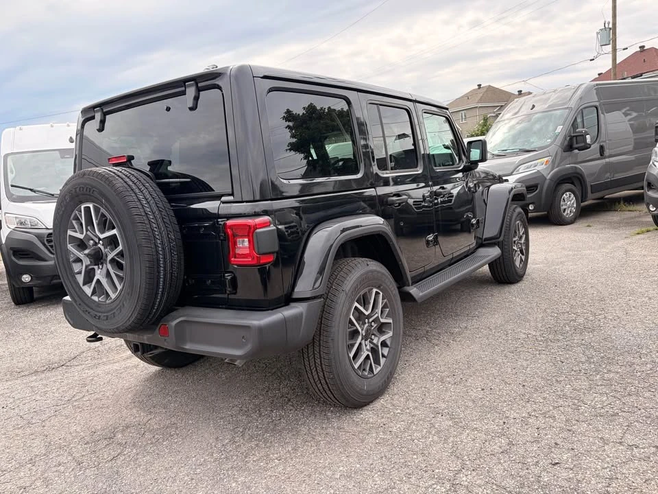 2026 Jeep JL Wrangler - Image 5 of 12