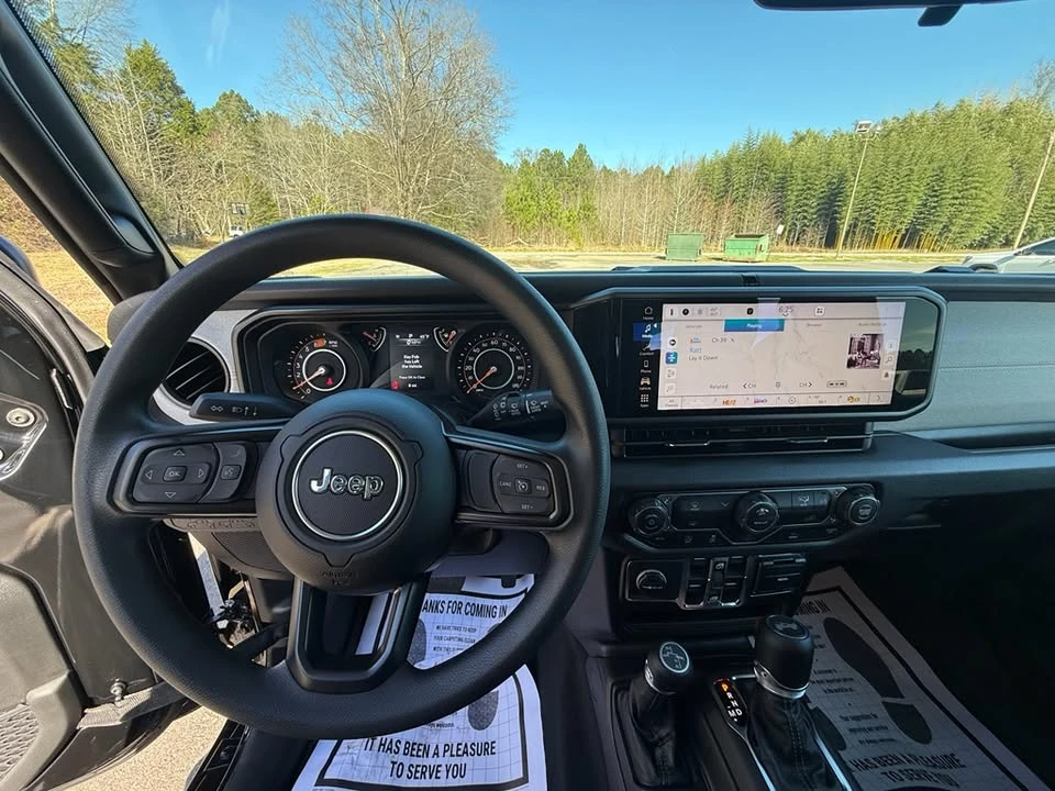 2026 Jeep JL Wrangler - Image 9 of 19
