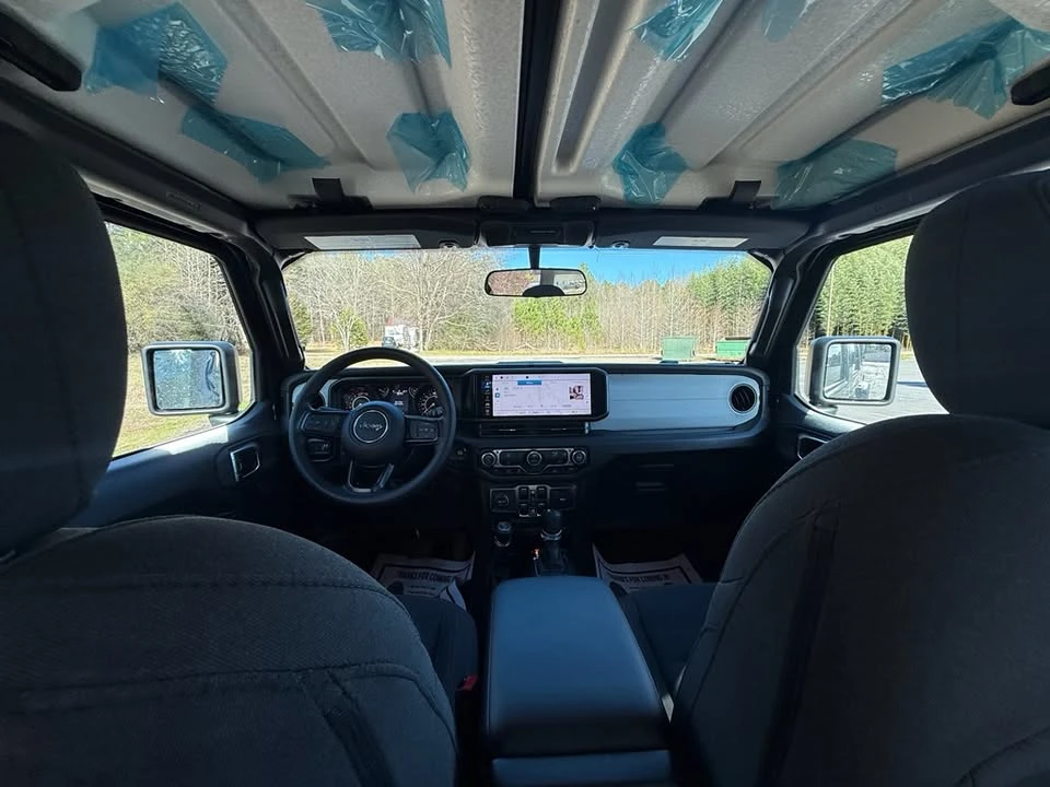 2026 Jeep JL Wrangler - Image 8 of 19
