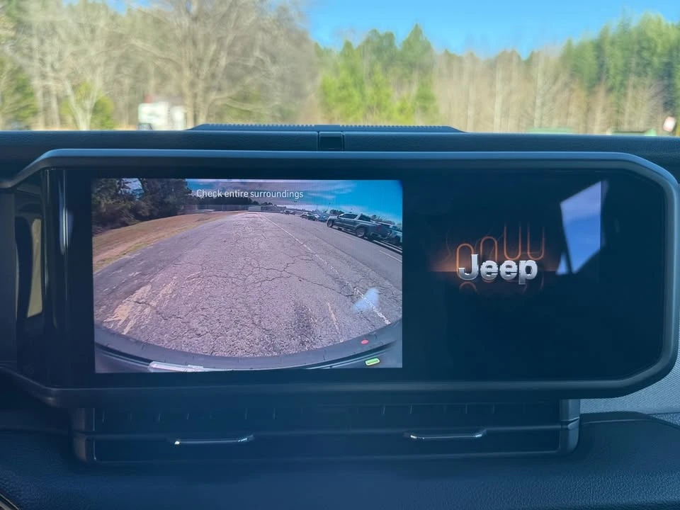 2026 Jeep JL Wrangler - Image 12 of 19