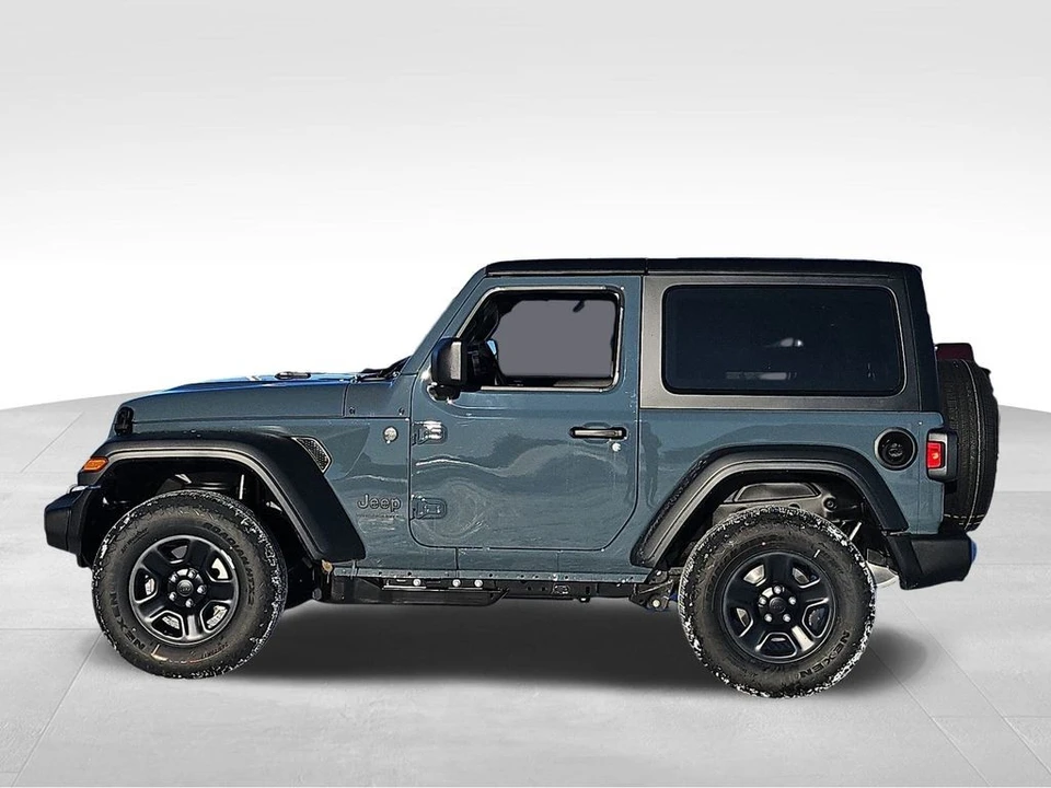 2026 Jeep JL Wrangler - Image 16 of 21