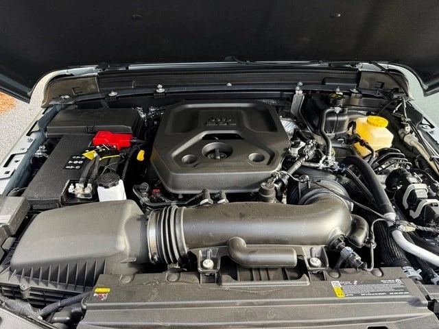 2026 Jeep JL Wrangler - Image 10 of 30