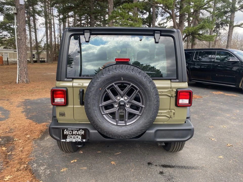 2026 Jeep JL Wrangler - Image 6 of 12