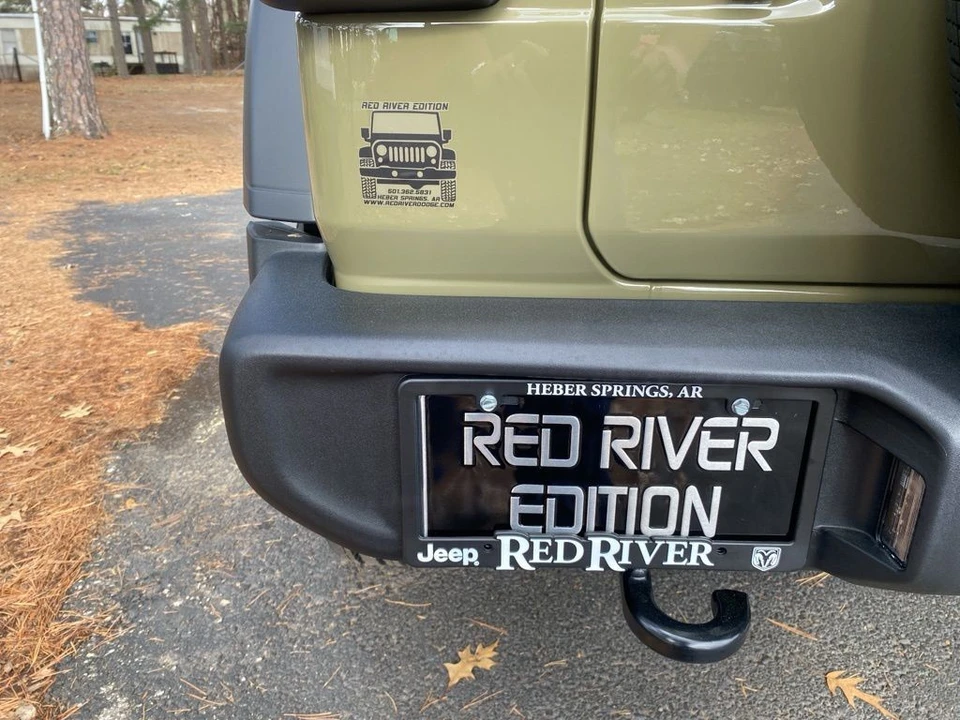 2026 Jeep JL Wrangler - Image 10 of 12