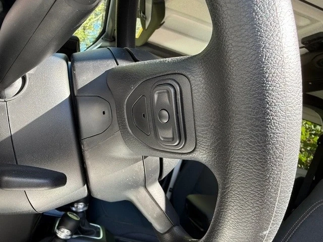 2026 Jeep JL Wrangler - Image 14 of 21