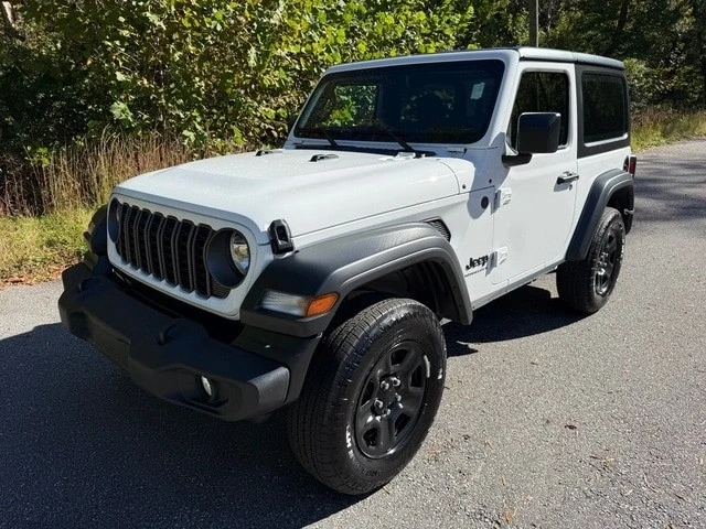 2026 Jeep JL Wrangler - Image 3 of 21