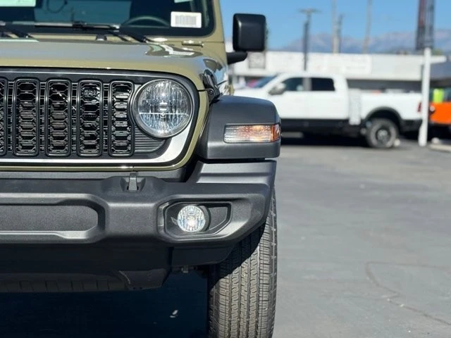 2026 Jeep JL Wrangler - Image 4 of 12