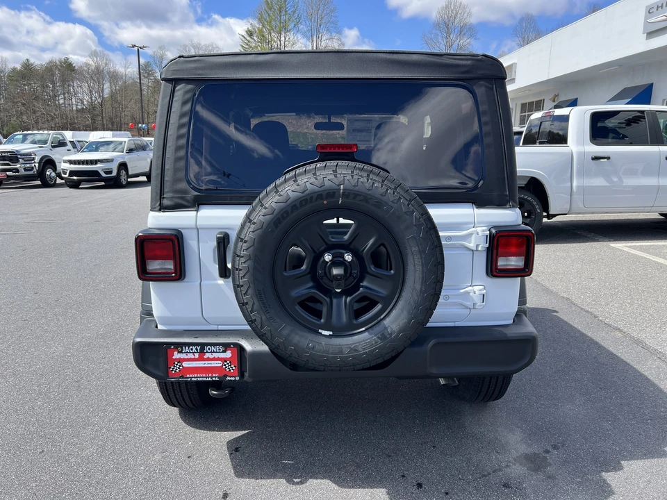 2026 Jeep JL Wrangler - Image 2 of 21