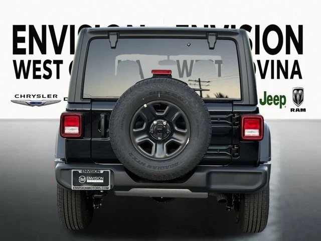 2026 Jeep JL Wrangler - Image 9 of 12