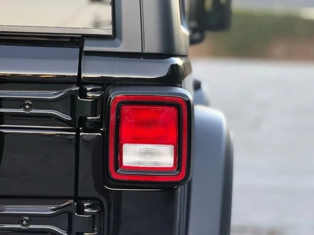 2026 Jeep JL Wrangler - Image 10 of 12