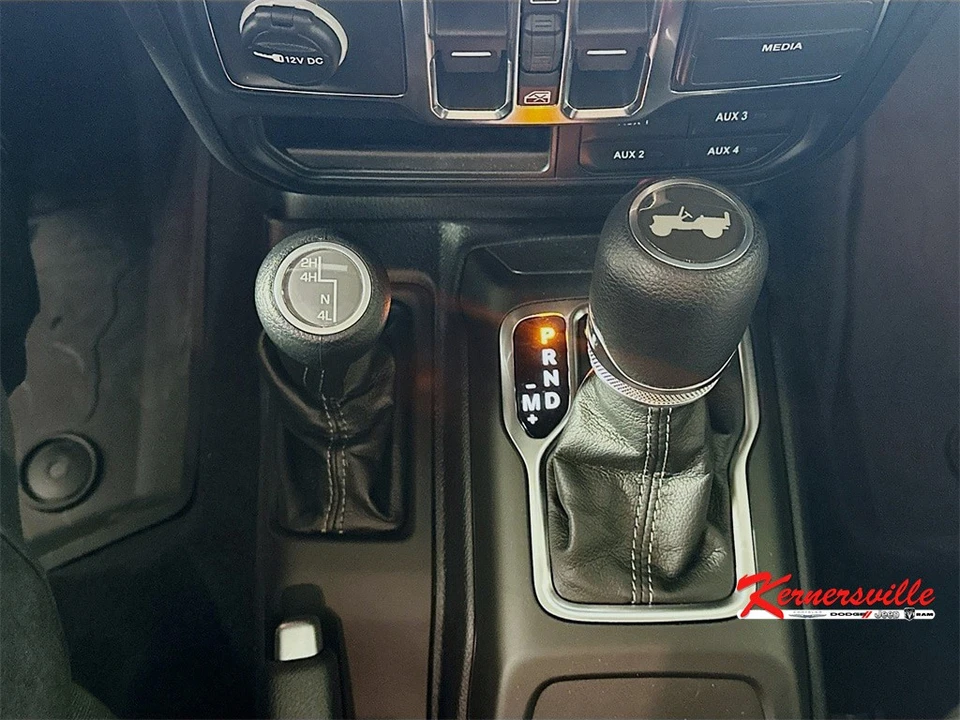 2026 Jeep JL Wrangler - Image 12 of 19