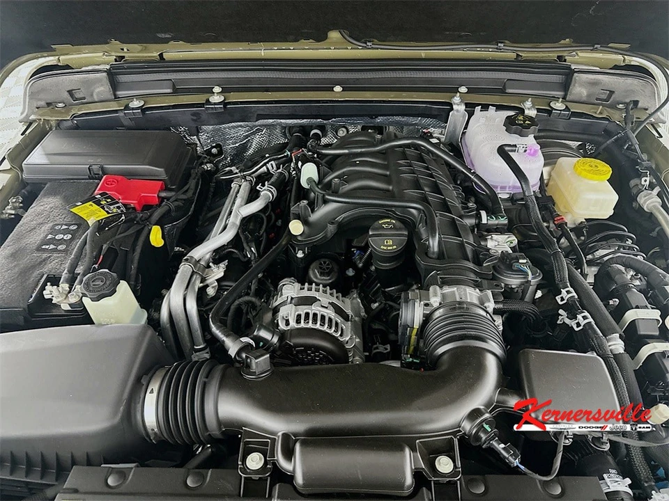 2026 Jeep JL Wrangler - Image 16 of 19