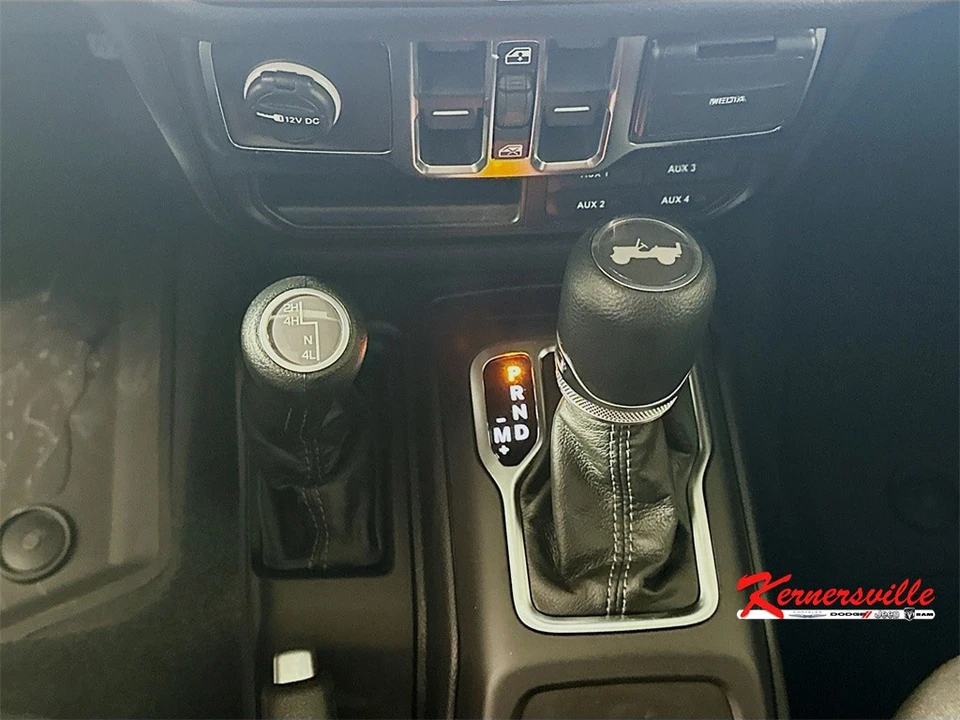 2026 Jeep JL Wrangler - Image 12 of 19