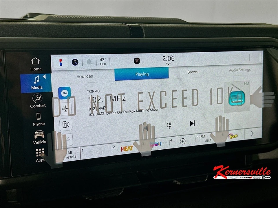 2026 Jeep JL Wrangler - Image 13 of 19