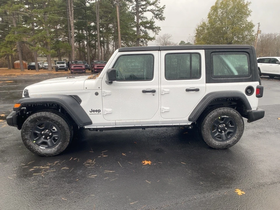 2026 Jeep JL Wrangler - Image 8 of 12