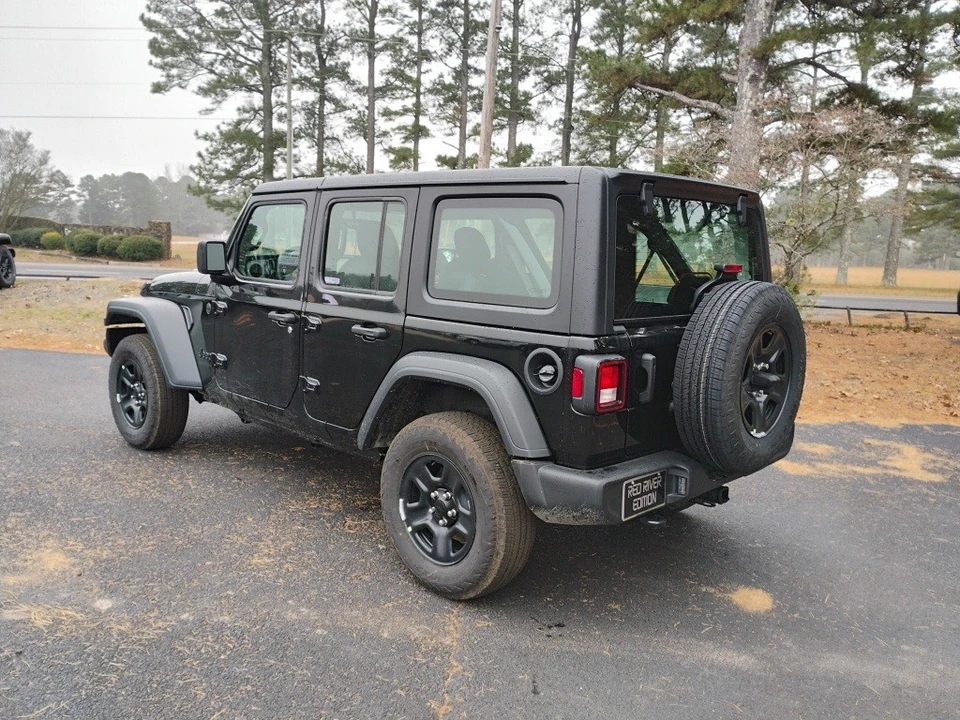 2026 Jeep JL Wrangler - Image 7 of 12
