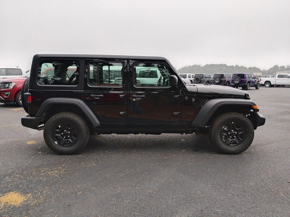 2026 Jeep JL Wrangler - Image 4 of 12