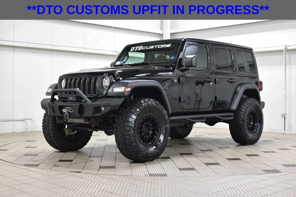 2026 Jeep JL Wrangler - Image 3 of 31