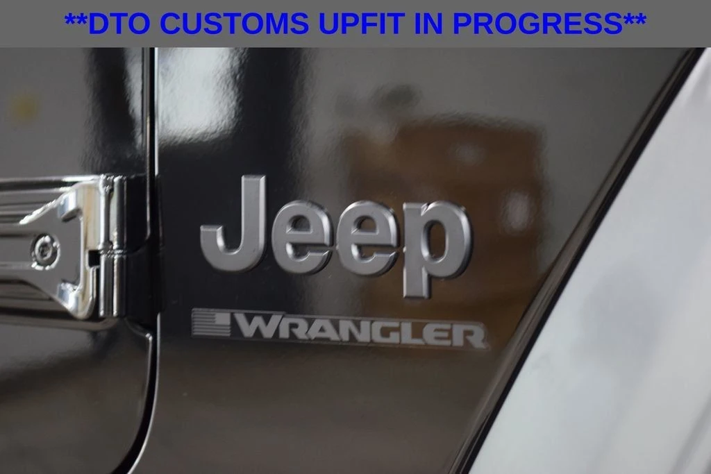 2026 Jeep JL Wrangler - Image 14 of 31