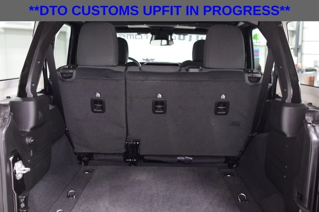 2026 Jeep JL Wrangler - Image 21 of 31