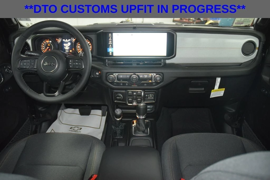 2026 Jeep JL Wrangler - Image 28 of 31