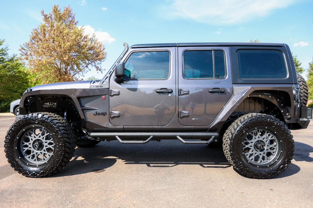 2026 Jeep JL Wrangler - Image 4 of 31