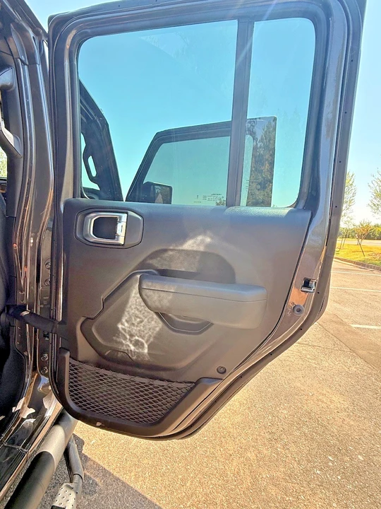 2026 Jeep JL Wrangler - Image 23 of 31