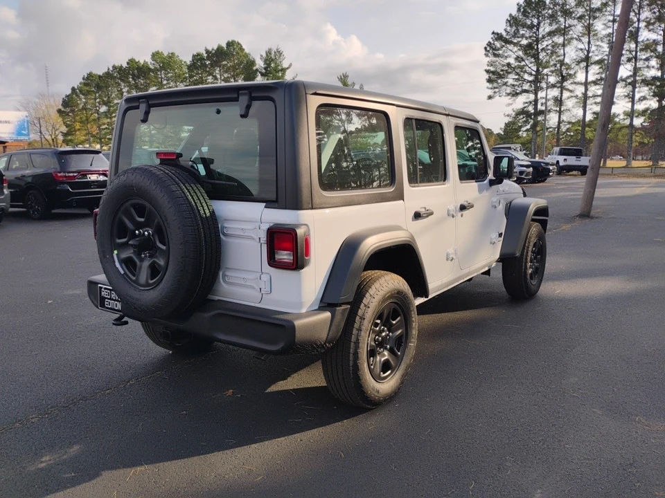 2026 Jeep JL Wrangler - Image 5 of 12