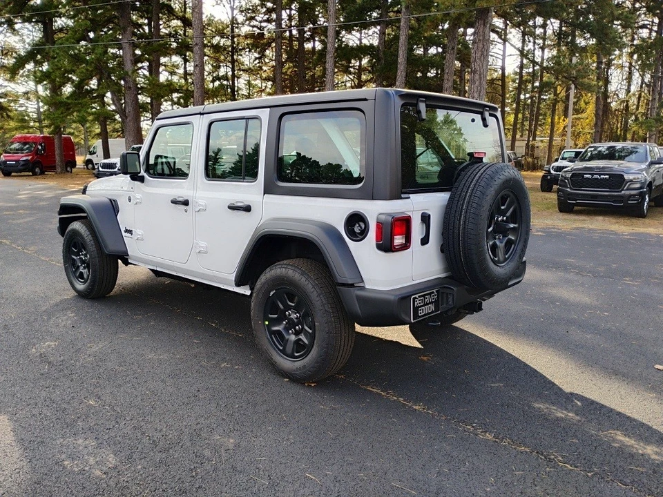 2026 Jeep JL Wrangler - Image 7 of 12
