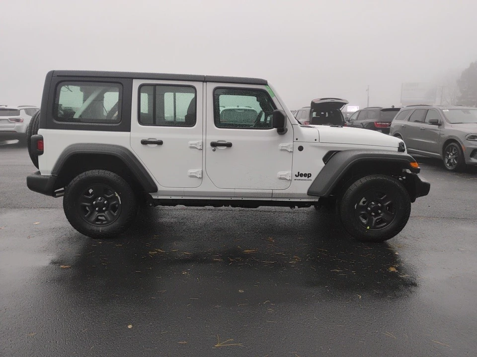2026 Jeep JL Wrangler - Image 4 of 12