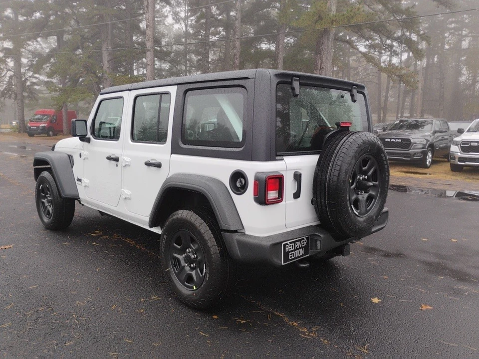 2026 Jeep JL Wrangler - Image 7 of 12