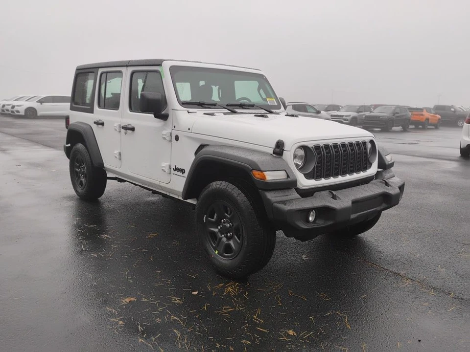 2026 Jeep JL Wrangler - Image 3 of 12