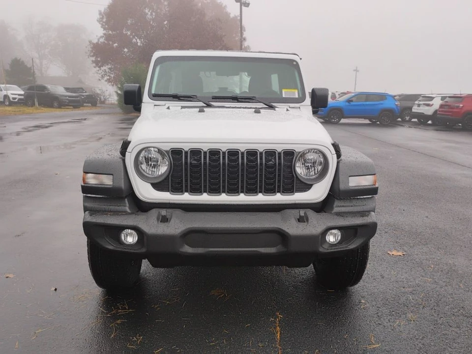 2026 Jeep JL Wrangler - Image 2 of 12