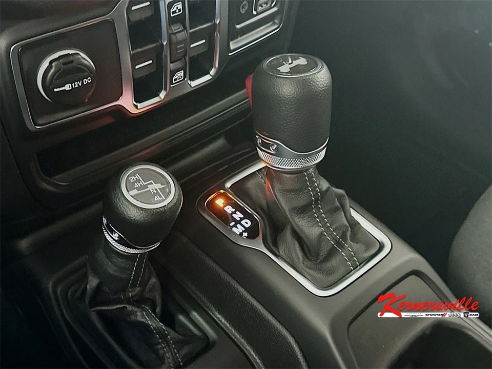 2026 Jeep JL Wrangler - Image 12 of 21