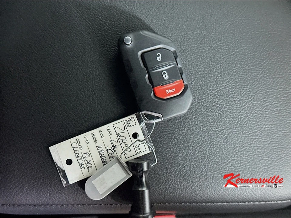 2026 Jeep JL Wrangler - Image 20 of 21