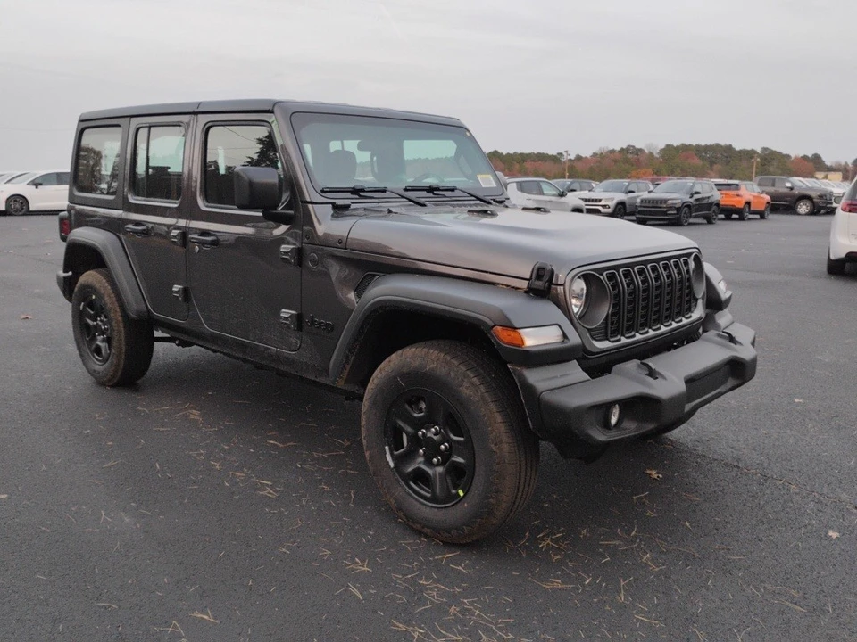 2026 Jeep JL Wrangler - Image 3 of 12