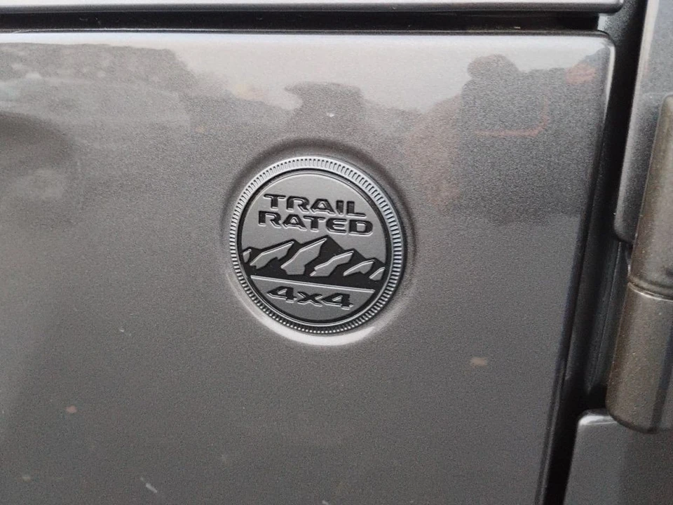 2026 Jeep JL Wrangler - Image 11 of 12