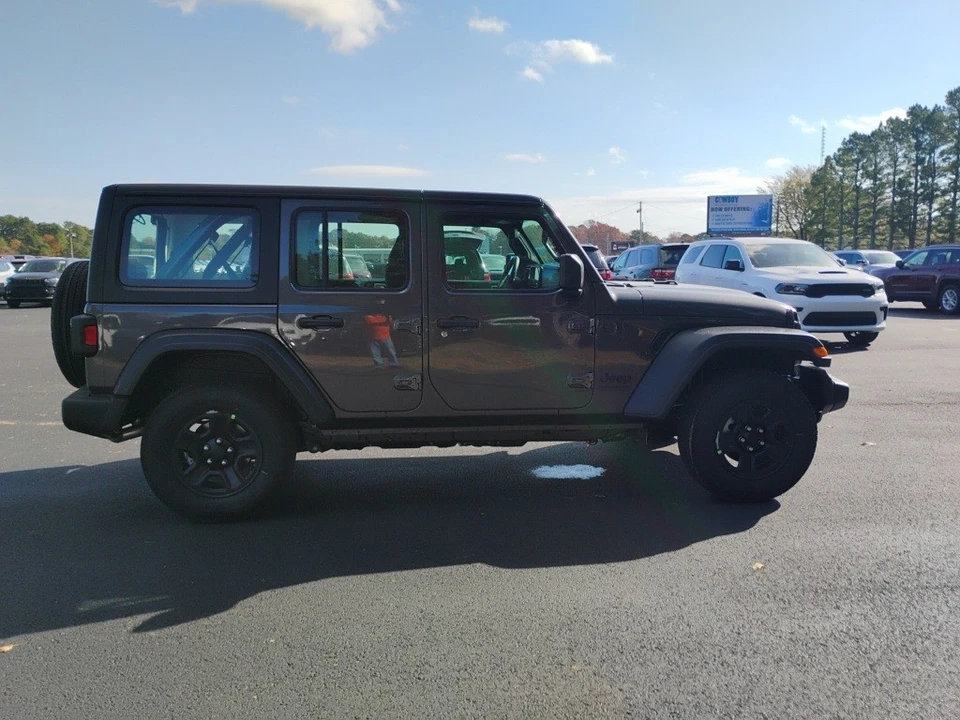 2026 Jeep JL Wrangler - Image 4 of 12