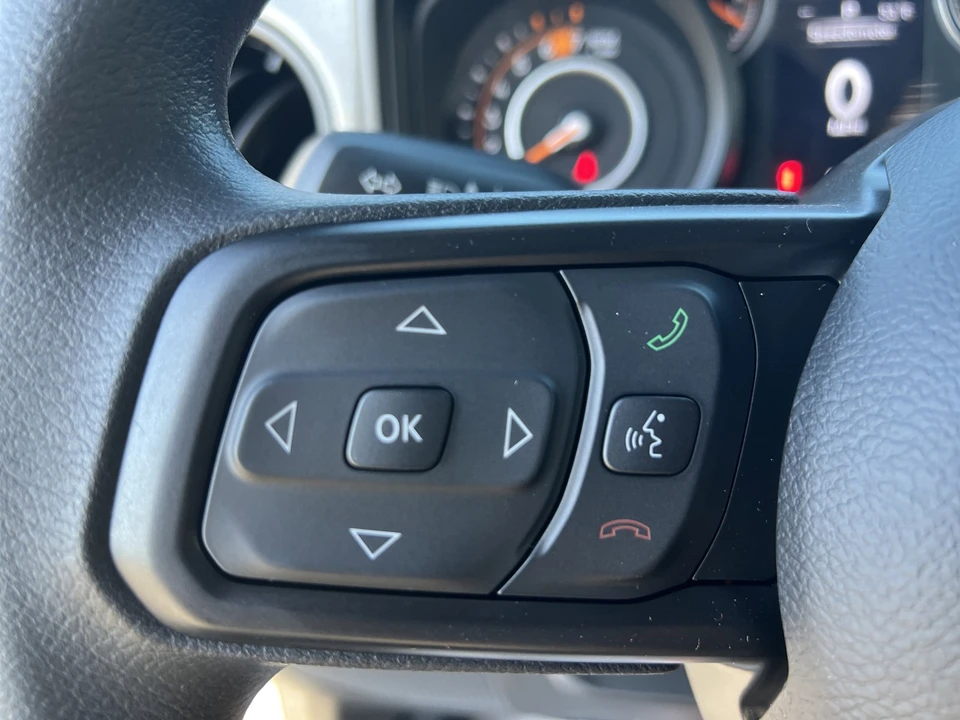 2026 Jeep JL Wrangler - Image 18 of 20