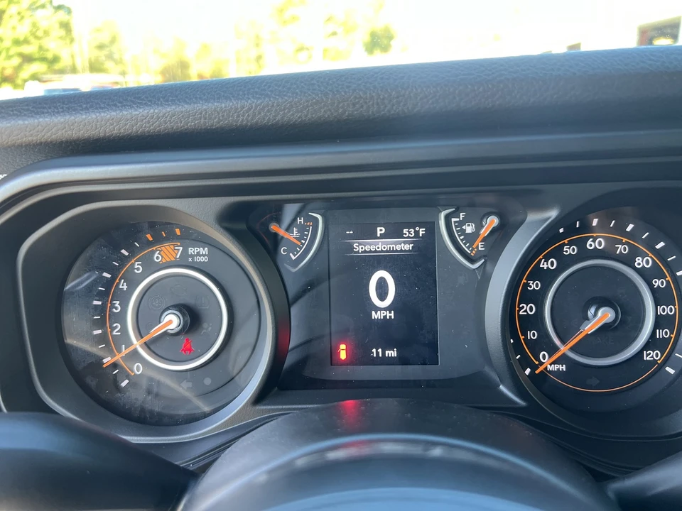 2026 Jeep JL Wrangler - Image 16 of 20