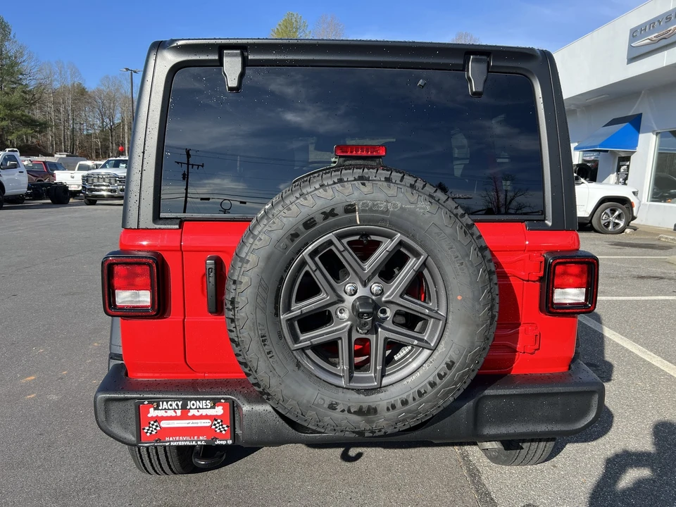 2026 Jeep JL Wrangler - Image 5 of 21