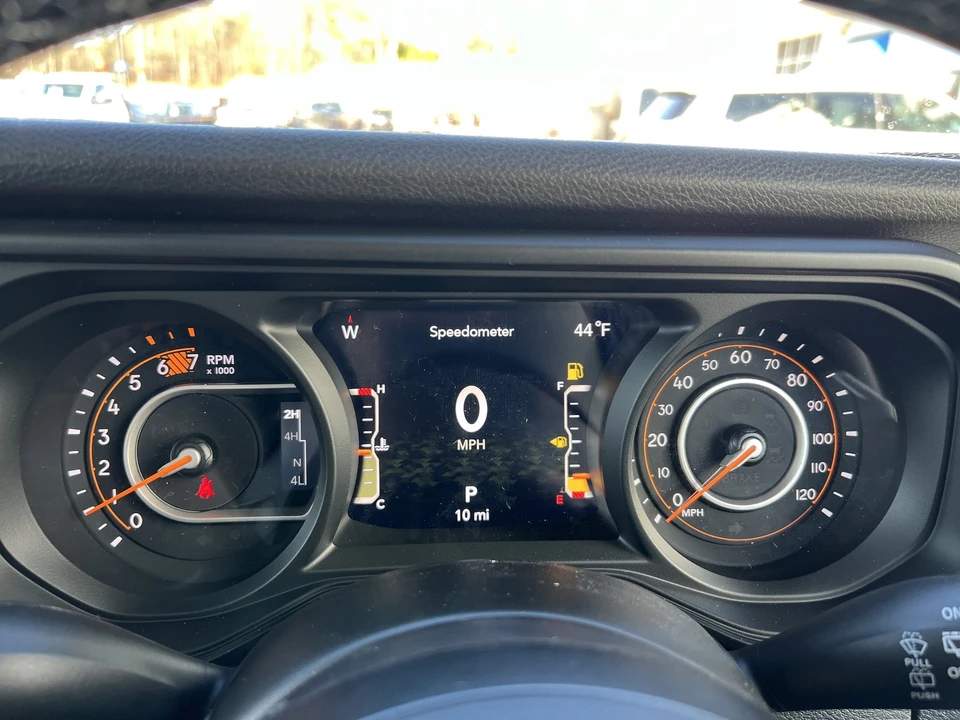 2026 Jeep JL Wrangler - Image 16 of 21
