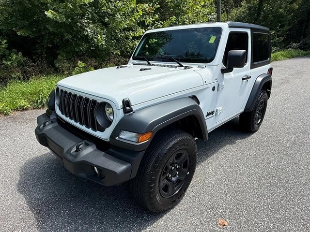 2026 Jeep JL Wrangler - Image 2 of 25