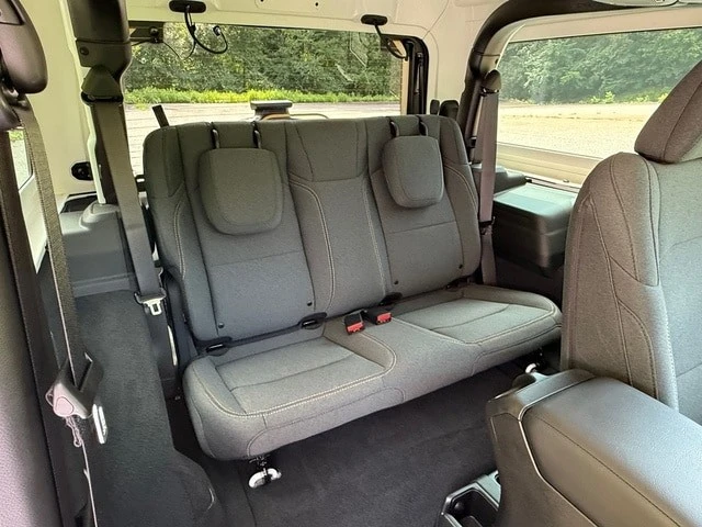 2026 Jeep JL Wrangler - Image 14 of 25